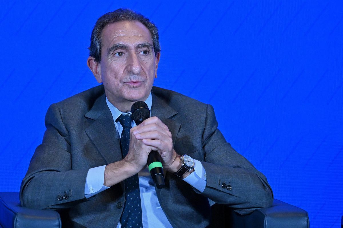 In viale Mazzini è già soccorso rosso. I sindacati pronti a difendere il feudo