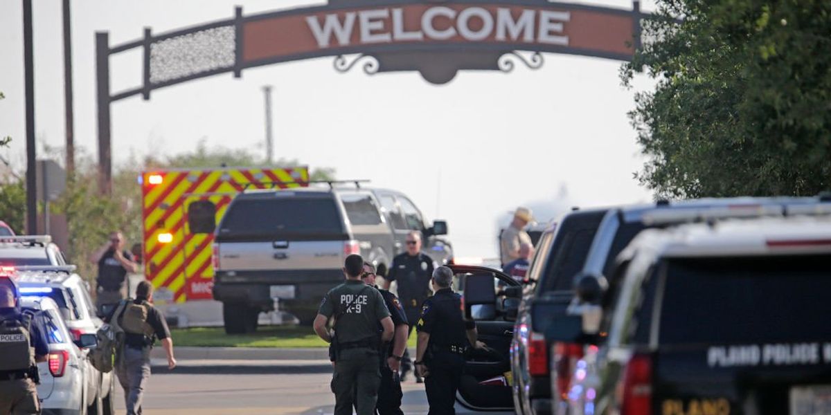 NextImg:Father rushed to Allen Outlets to save son from mass shooting, but nothing would prepare him for what he experienced: 'Just unfathomable to see carnage'