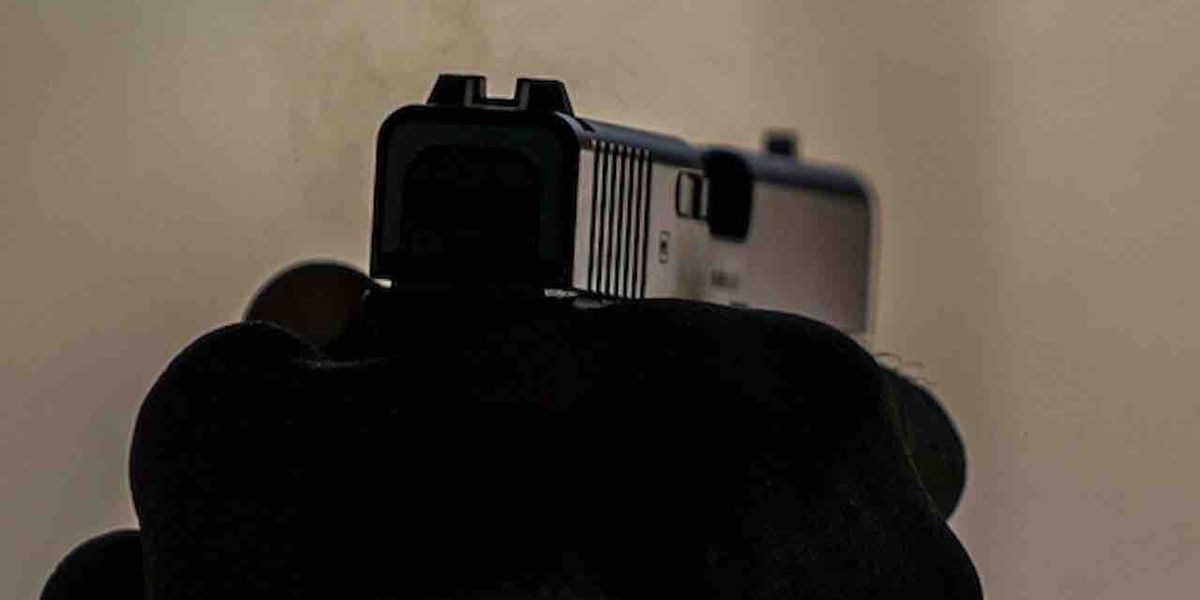 NextImg:Masked home invaders tase dog, hold teen at gunpoint — but Dad arms himself, opens fire, wounds 1 crook, kills the other