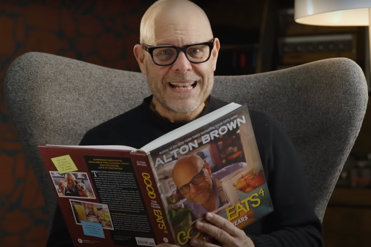 Alton Brown's "Pantry Raid" Videos Are the Perfect Guide to Cooking in Quarantine