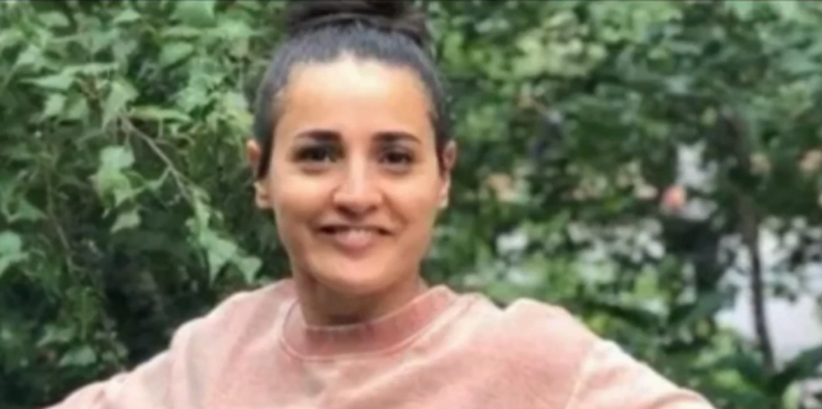 NextImg:Award-winning artist 'instantly paralyzed' after being pushed into moving train in NYC subway attack