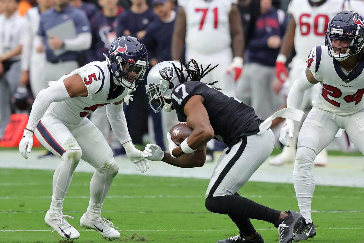 Texans Jalen Pitre, Derek Stingley Jr.