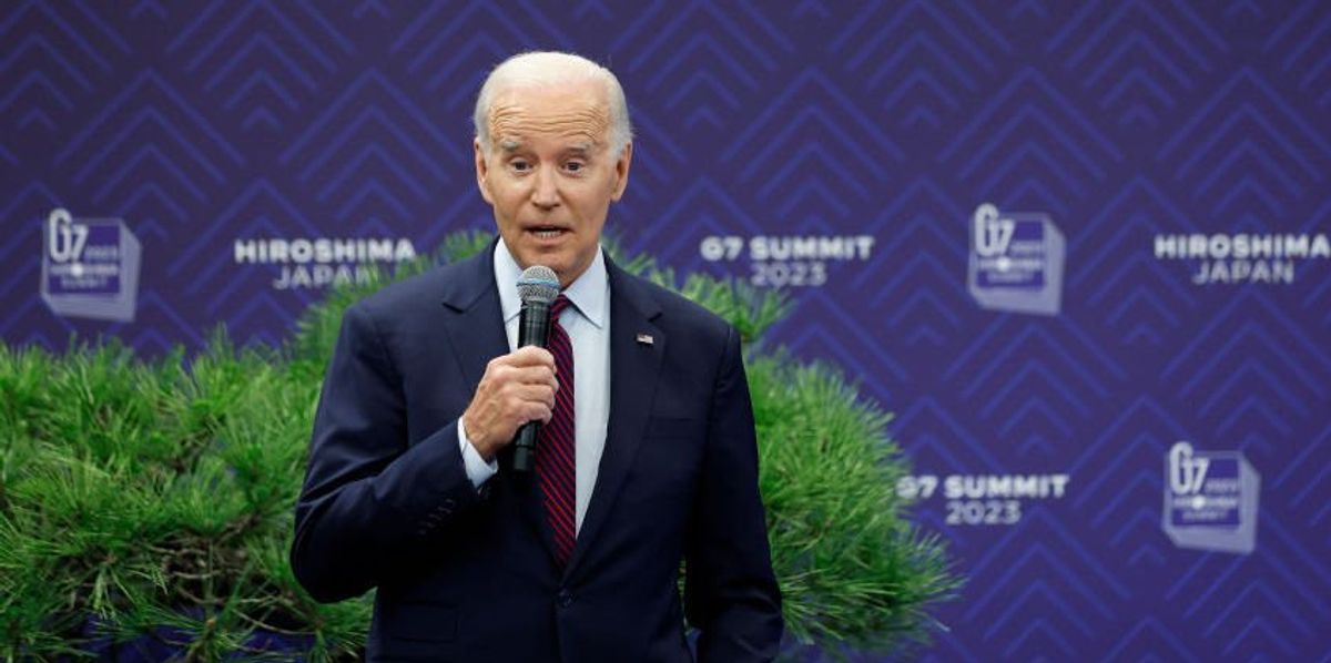 NextImg:Democrats fume at Biden over debt ceiling crisis — then it gets worse when reporter reveals Biden's weekend plans