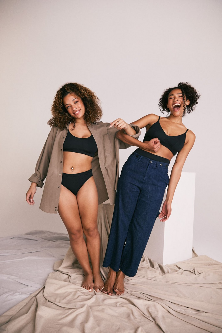 The Benefits & Reasons To Go Braless More Often - xoNecole
