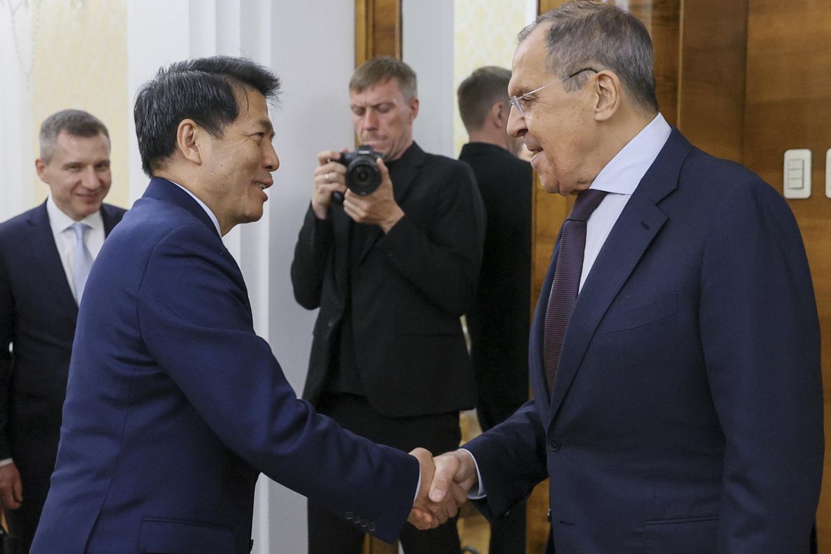 Mosca dice il primo sì al negoziato vaticano