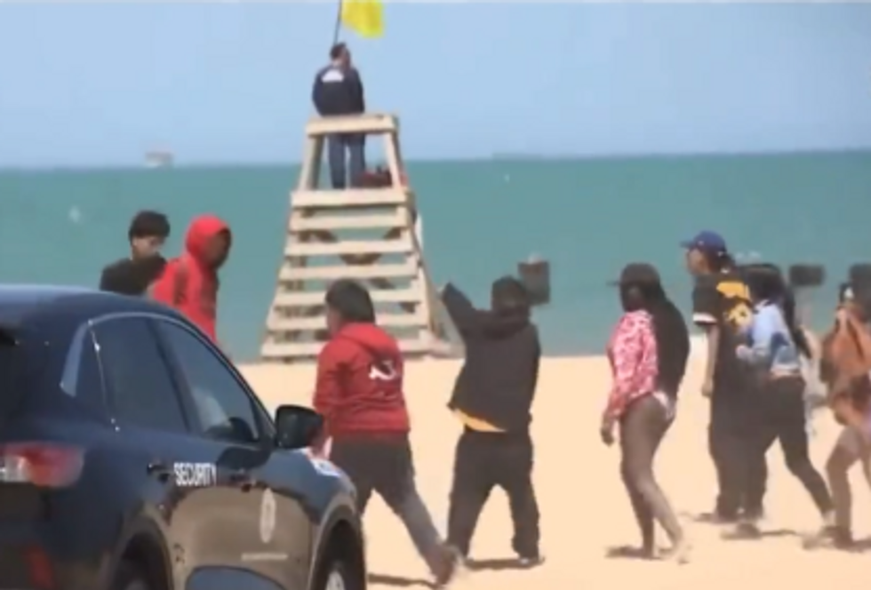 Video: Chicago beach closed within hours after opening when gunshots erupt; Gov. Pritzker deploys 'peacekeepers' in anticipation of Memorial Day weekend violence