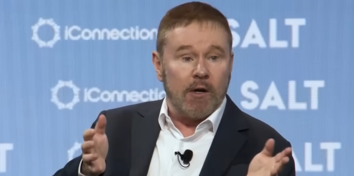 NextImg:Stanford professor says aliens are 100% already on Earth living among us and have 'been here a long time'