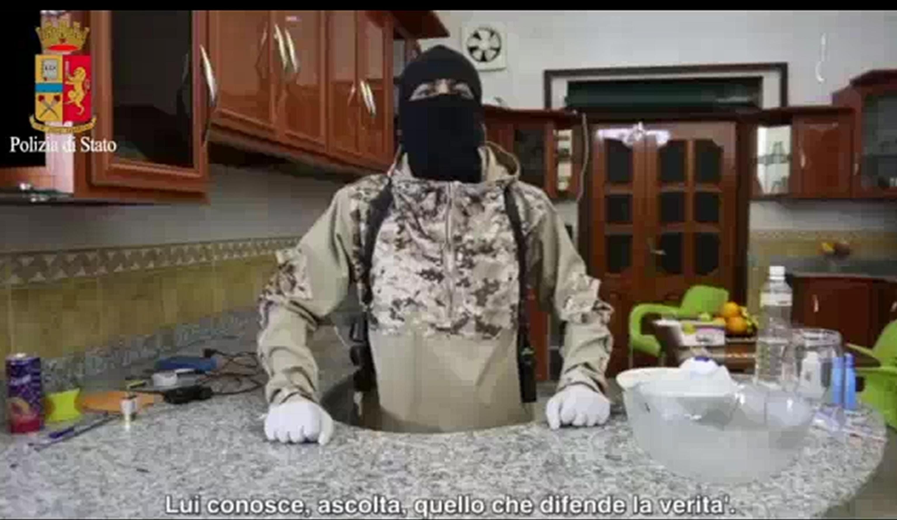Preso minorenne pro Isis: «Stava per agire»