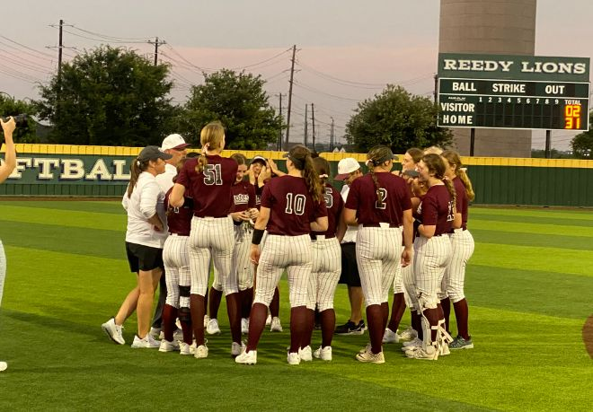 STATE PREVIEW: Five DFW area softball teams have a chance to win it all