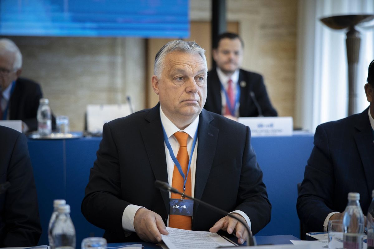 Lo stop dell’Europa a Orbán è una pistola puntata su tutti i governi di destra