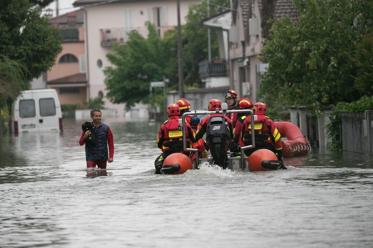 «Disastri in Romagna, non c’entra nulla il cambiamento climatico»