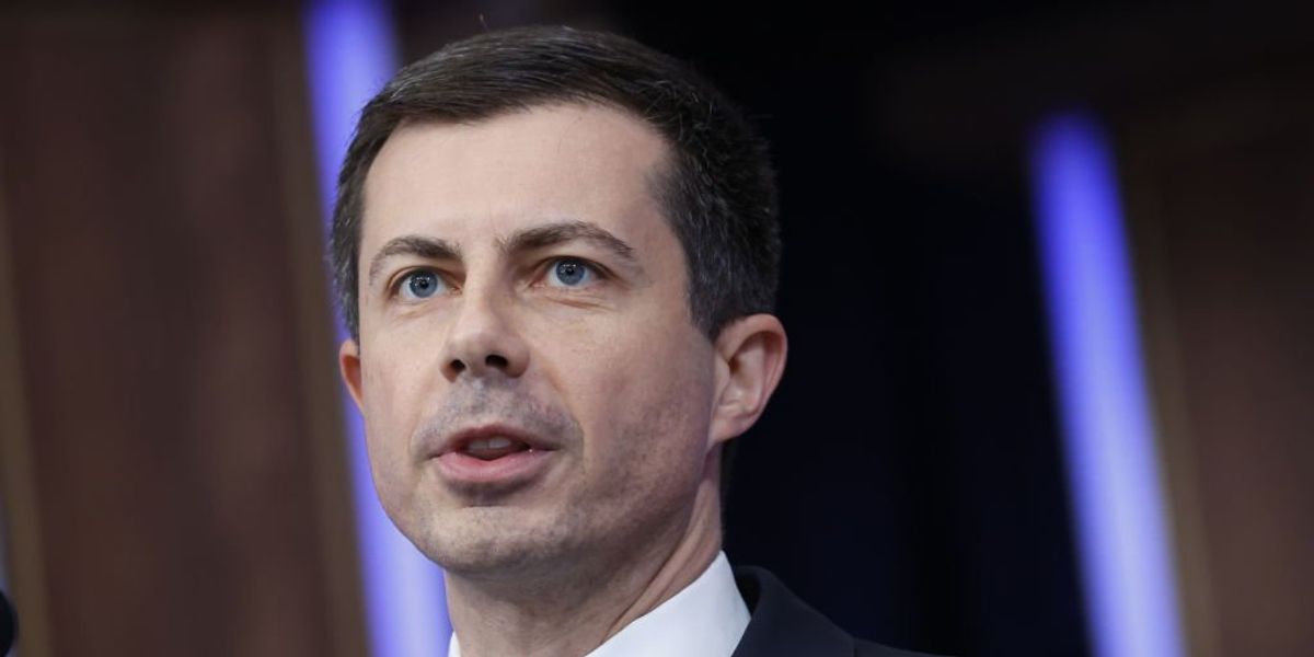 NextImg:Wired publishes gushing piece claiming Pete Buttigieg has a 'cathedral mind' that 'holds much of its functionality in reserve'
