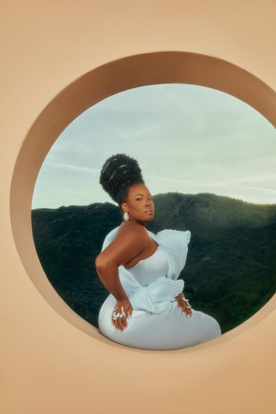 Amber Riley Is In Her Element - xoNecole