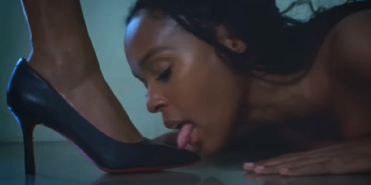 NextImg:BLM activist musician says her pronouns are she/her, they/them, and 'free-a** motherf**ker,' is much happier when her 't**ties are out'