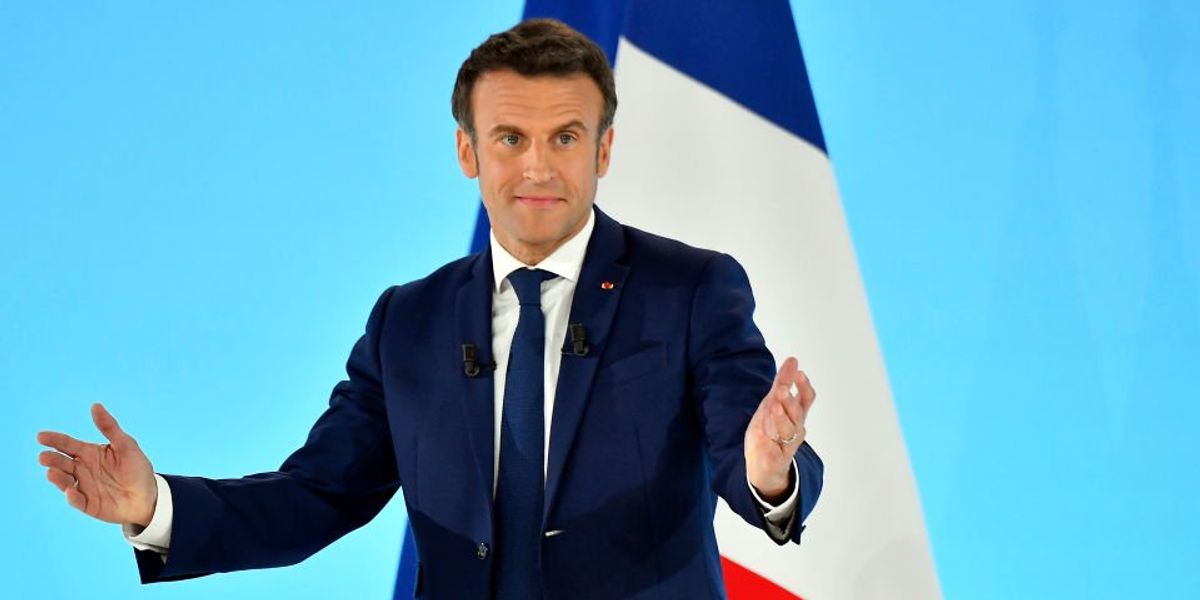France bans public, short-haul flights to cut carbon emissions — but critics say it 'will have very little impact'