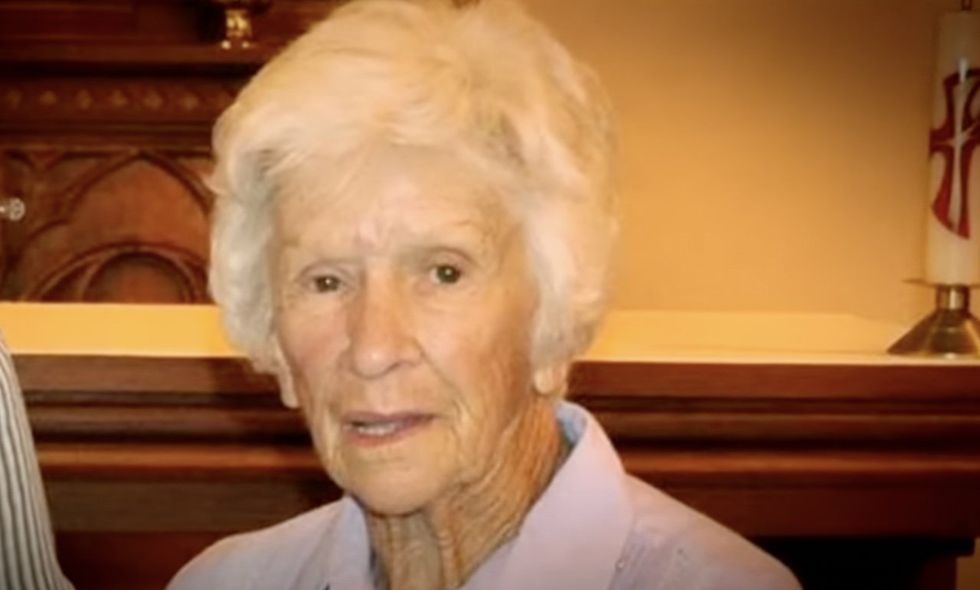 95-year-old Australian dementia patient who fractured her skull in fall after police tased her in nursing home has died; officer faces charges