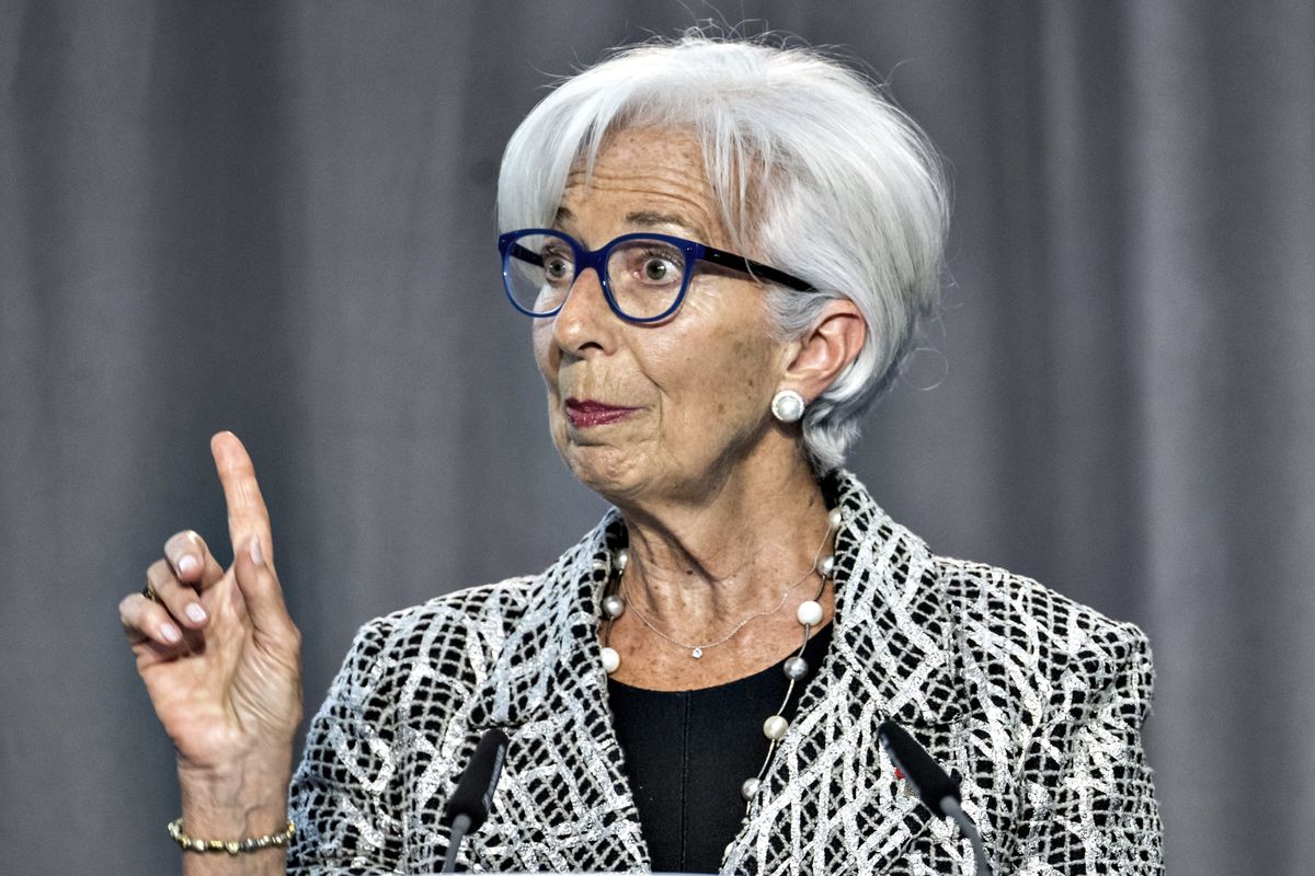 Con la morsa Von der Leyen-Lagarde Bce senza autonomia e cittadini poveri