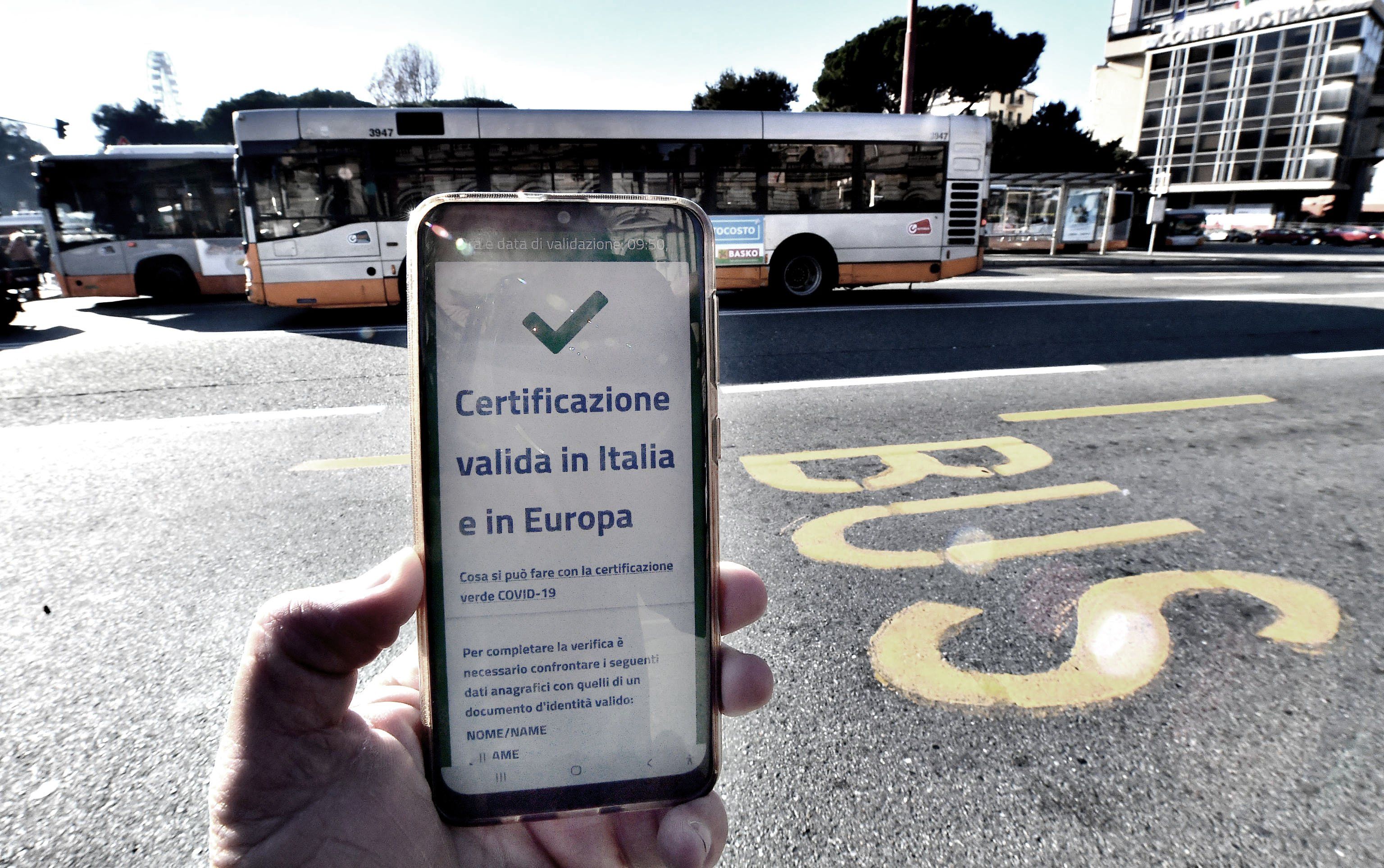 Come previsto: il green pass diventa eterno