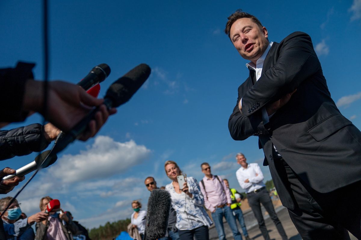 L’Ue minaccia Musk: «Ha voluto lo scontro»