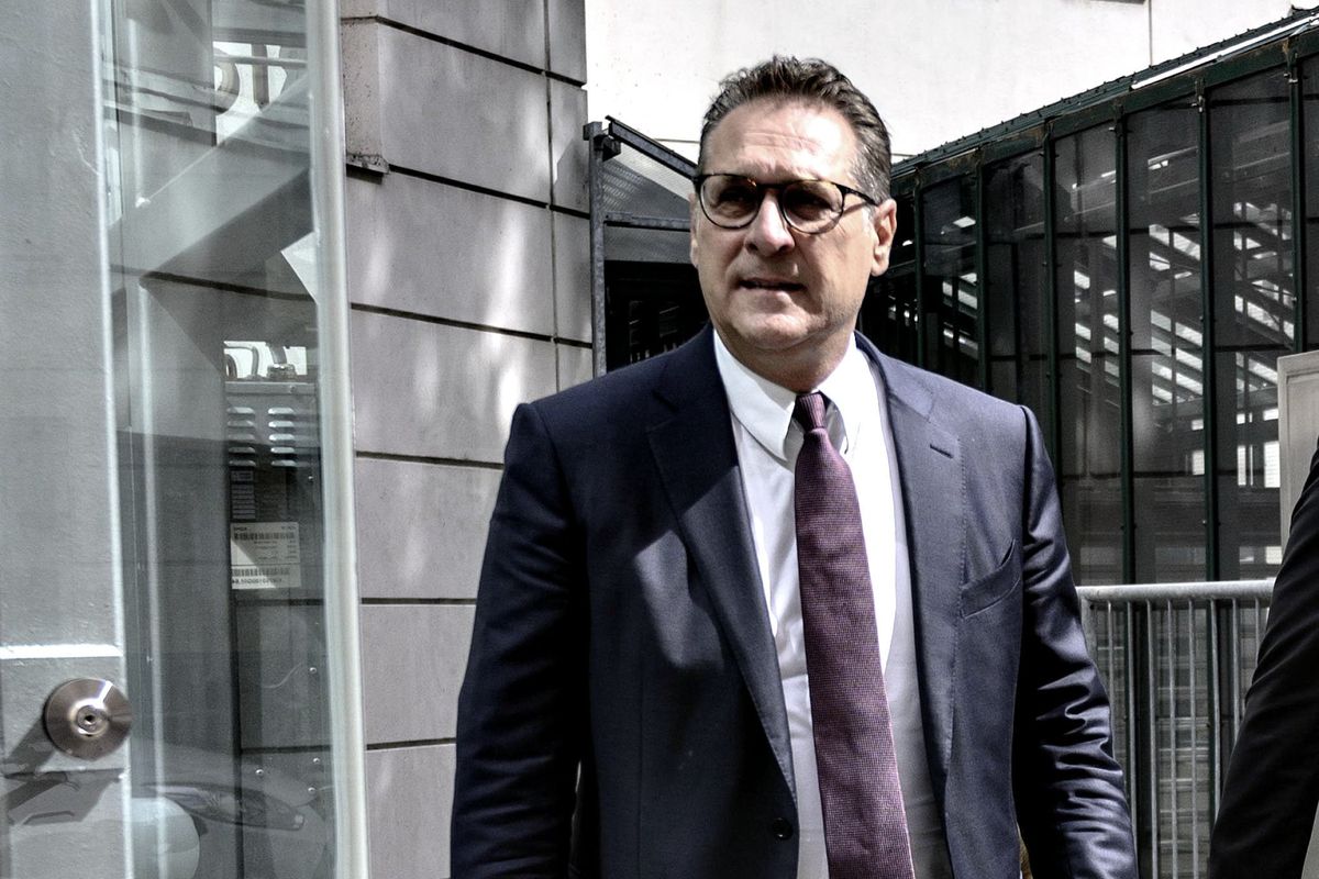 Quelle strane coincidenze russe col trappolone che azzoppò Strache