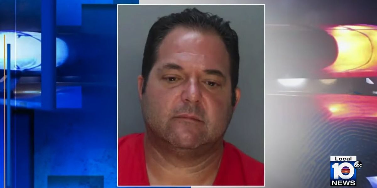 NextImg:Gov. DeSantis wastes no time suspending Democratic mayor arrested on voter fraud charges
