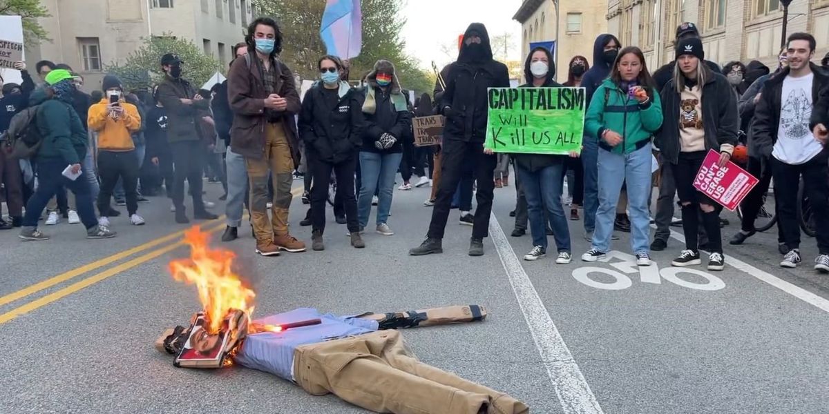 NextImg:University demands conservative students pay $18,000 in security, damage fees after leftists riot at their event — even though school officials allegedly encouraged protests