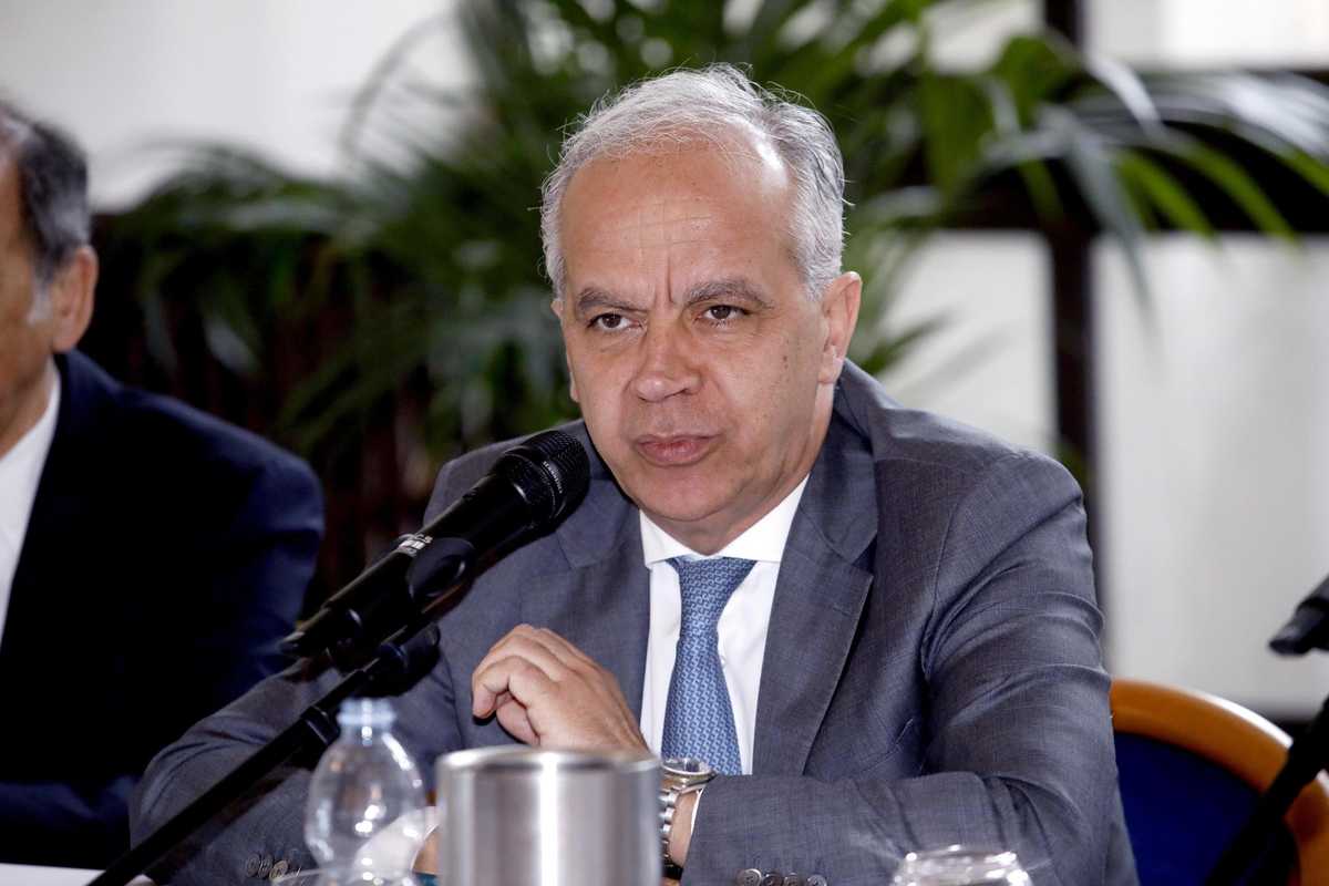 L’Europa va in pressing sull’Italia: dica sì ai campi profughi a pagamento