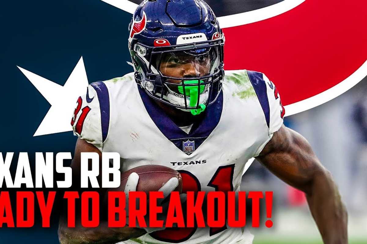 This Texans breakout running back's aggressive comp is not as crazy as it sounds