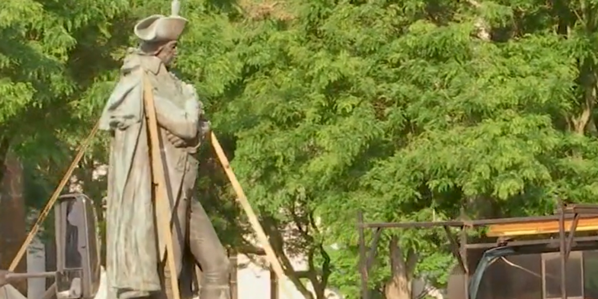 NextImg:Statue honoring Revolutionary War hero removed after nearly a century
