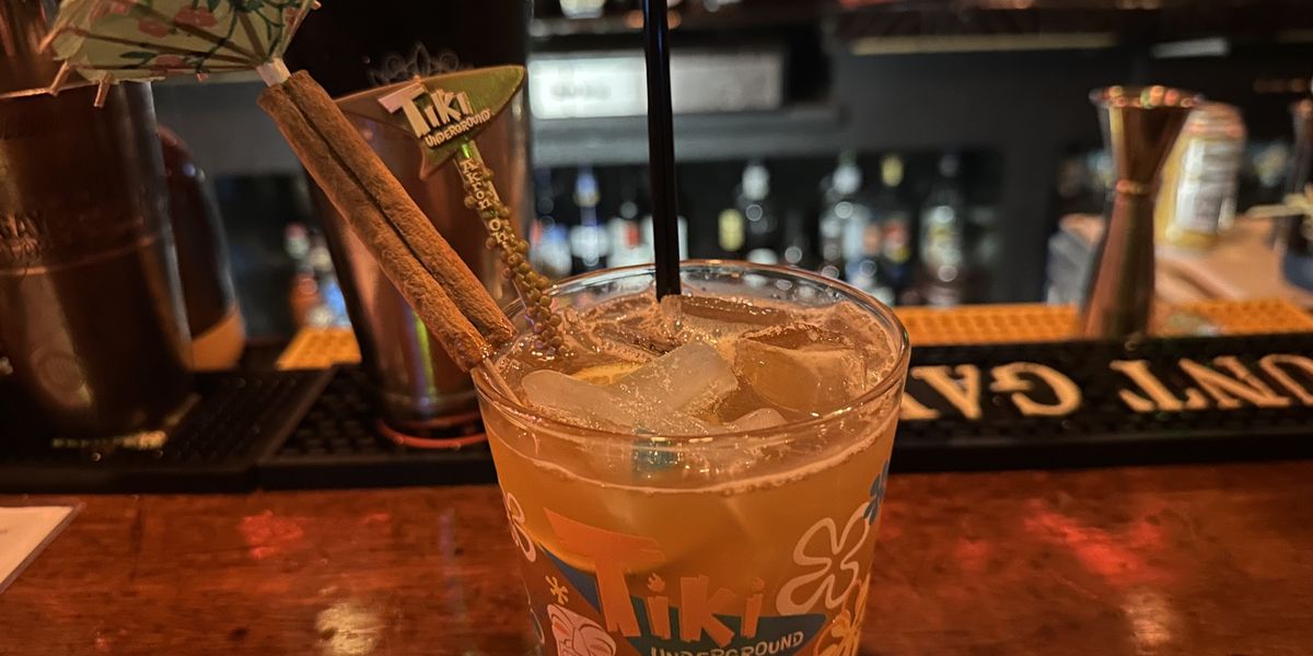 Welcome To Wonkette Happy Hour, With This Week's Cocktail, The Jet Pilot! - Vimarsana News
