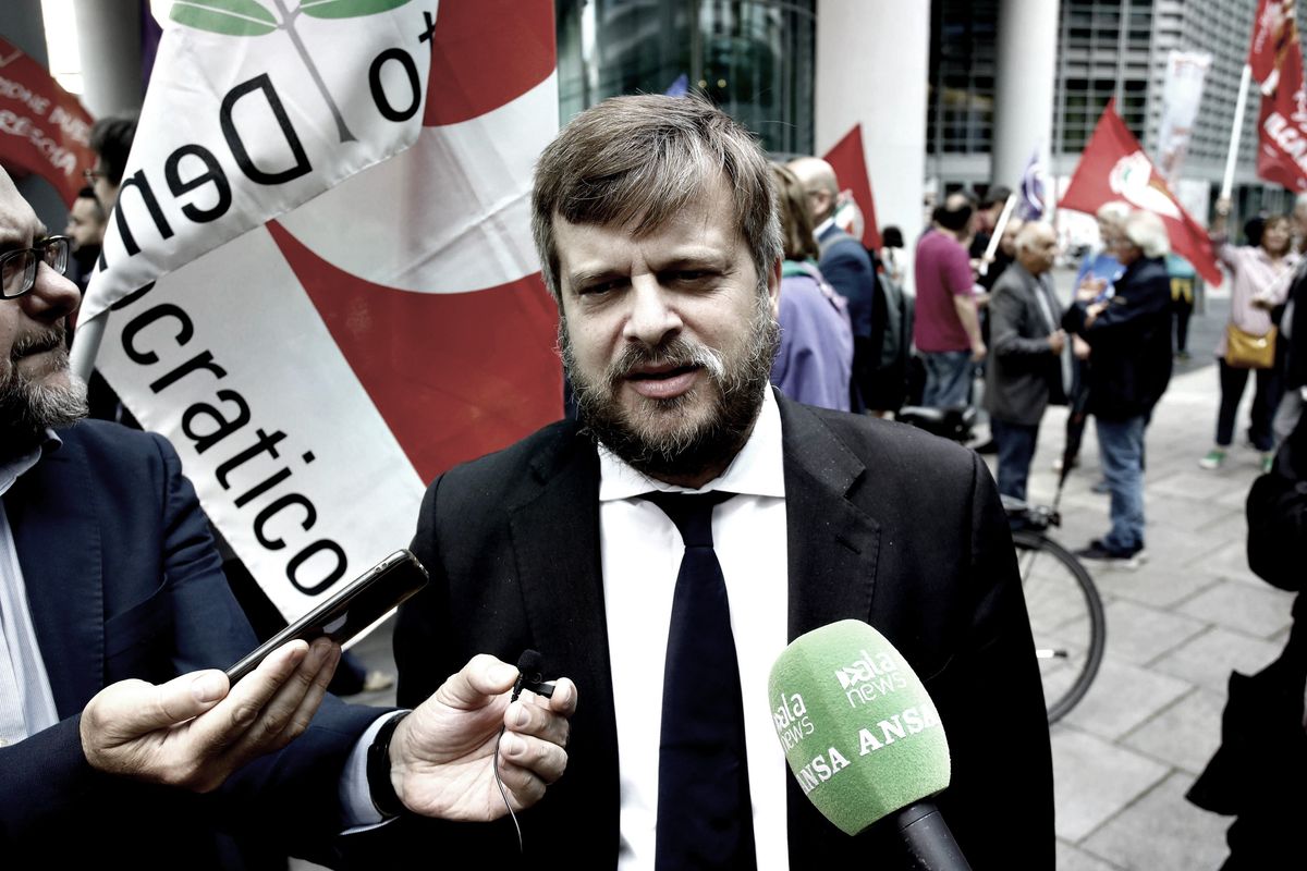 Per non turbare gli amici Lgbtqiak+ il Pd non vuol dire che cos’è una donna