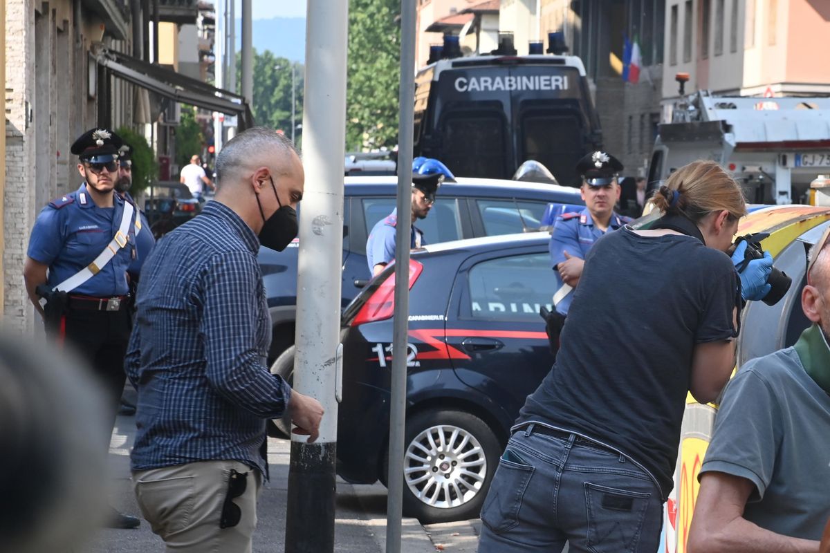 Bimba sparita, l’ex hotel al setaccio