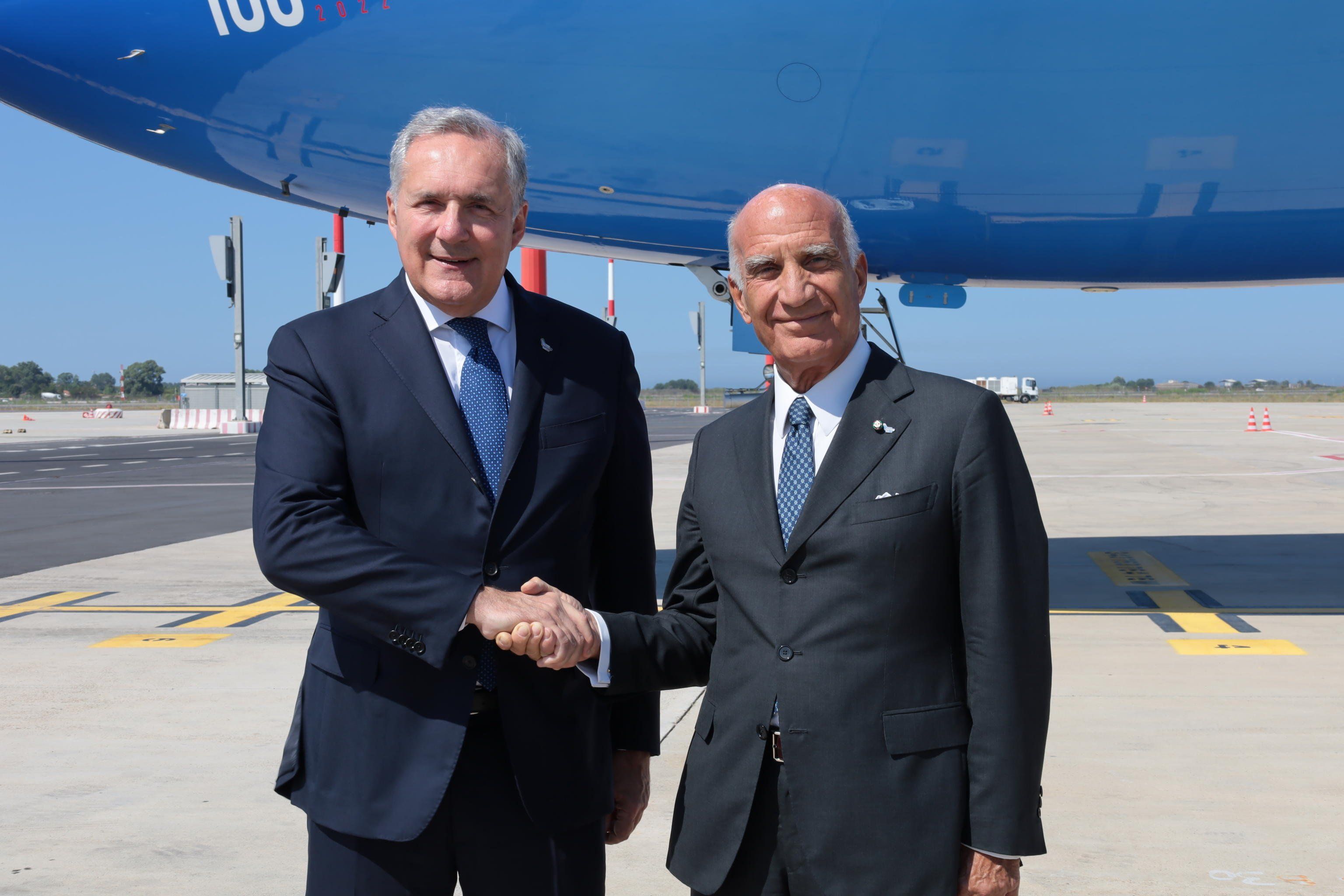 Tutte le spese pazze di Altavilla in Ita e le pressioni su Meloni pro tedeschi