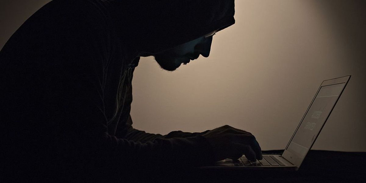 AI enables criminal organizations and scammers to easily create fraudulent businesses: Report