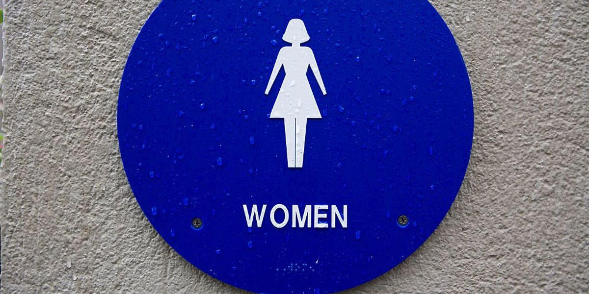 Woman asserts that 'cis women should stand in solidarity with the trans community'
