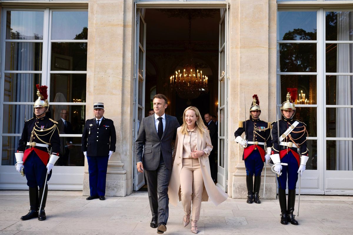 Francia e Italia in pressing sulla Libia per accelerare il ritorno alle elezioni