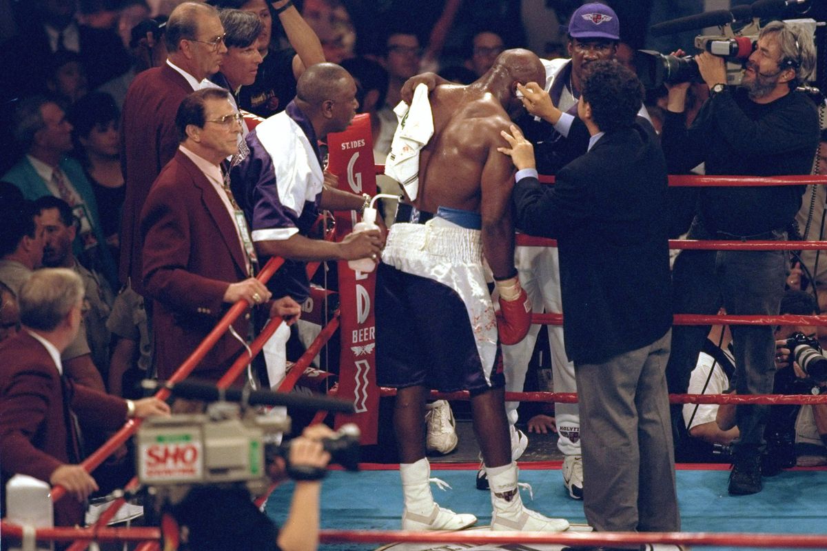 Effemeridi: dal morso di Tyson alla pecora Dolly