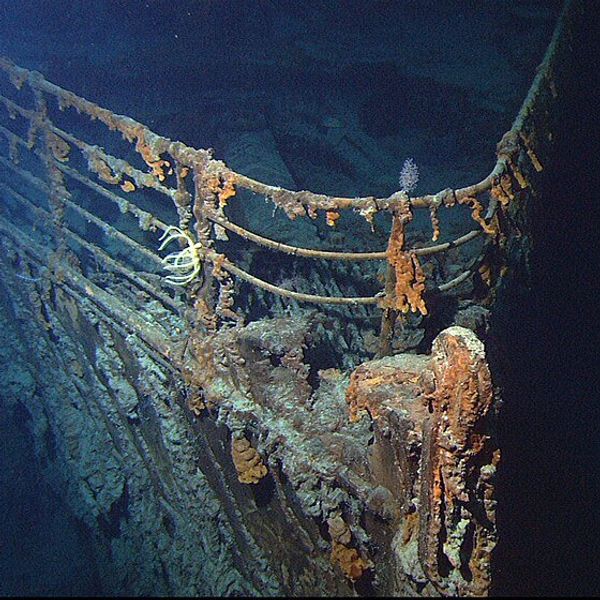 Why did the Titan submarine implode, but the Titanic made it to the ...