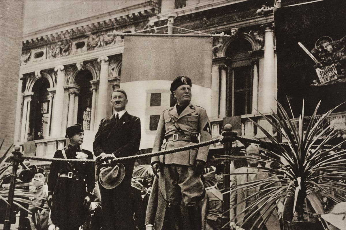 Effemeridi: dal primo incontro Mussolini-Hitler all’Isola delle Rose