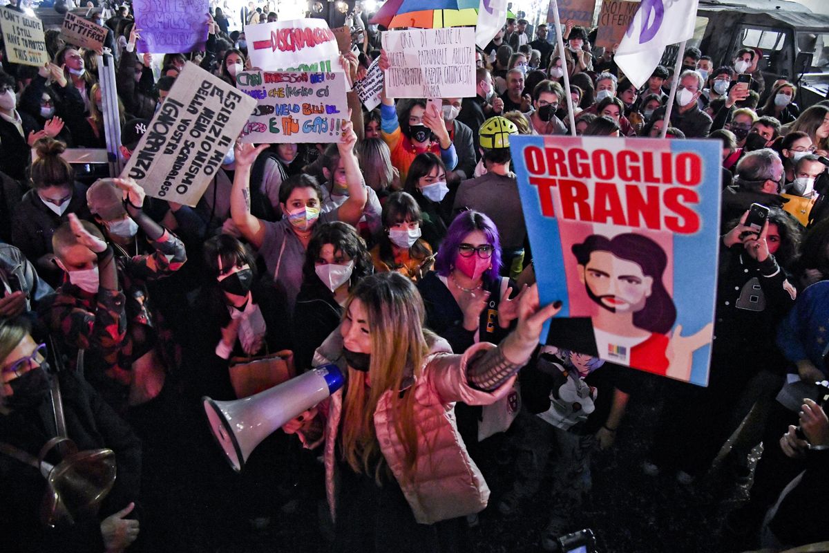 Evitiamo di parlare la lingua del nemico