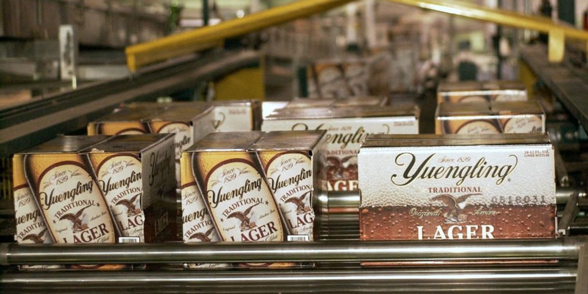 Yuengling reportedly sponsoring venue hosting drag queen shows for children