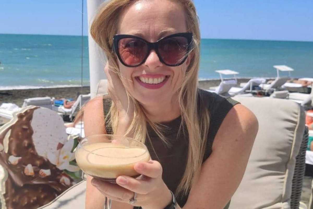 «Repubblica» usa foto false pur di screditare la Meloni