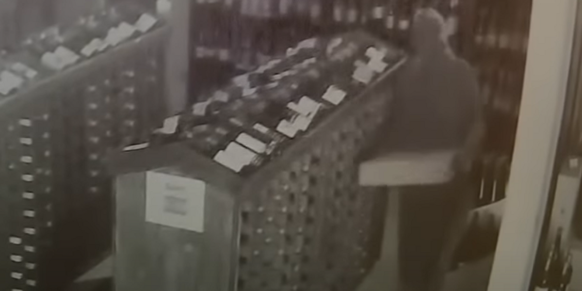 Over $600,000 in 'irreplaceable' wine stolen during 4-hour 'Ocean's Eleven' heist at high-end store in California