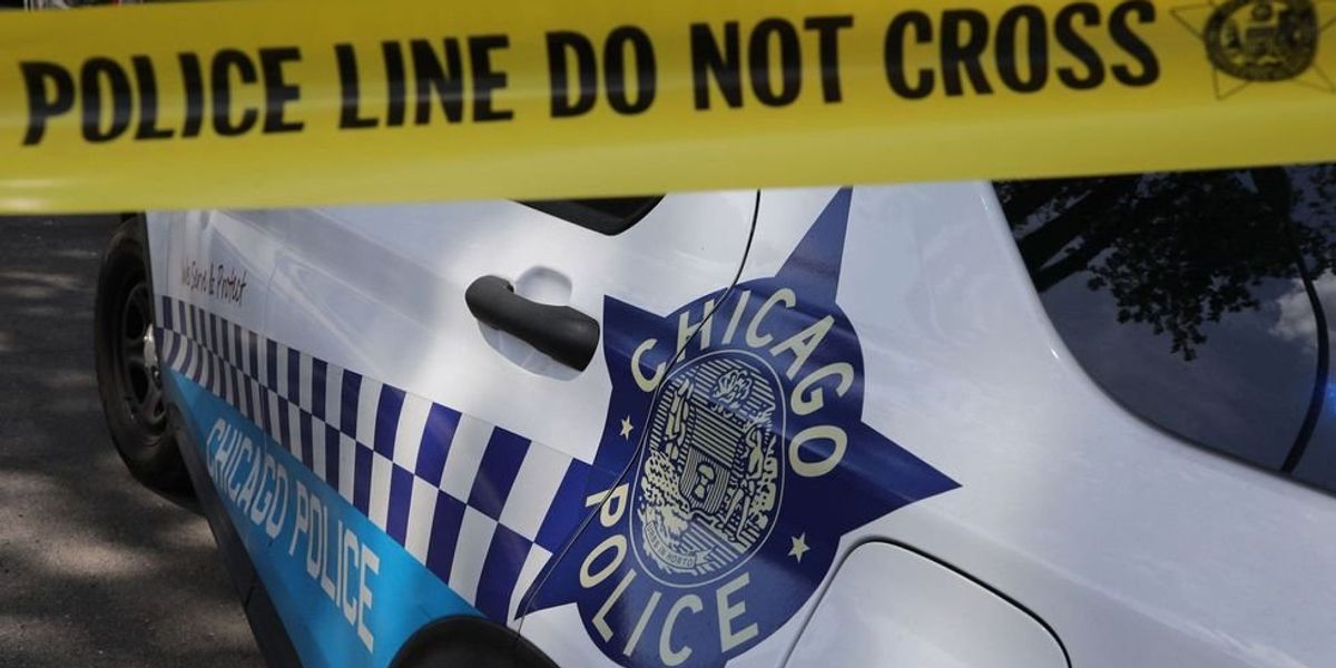 NextImg:Armed man in ski mask tries to rob 3 men in Chicago, but one pulls out a gun and puts him in critical condition, police say