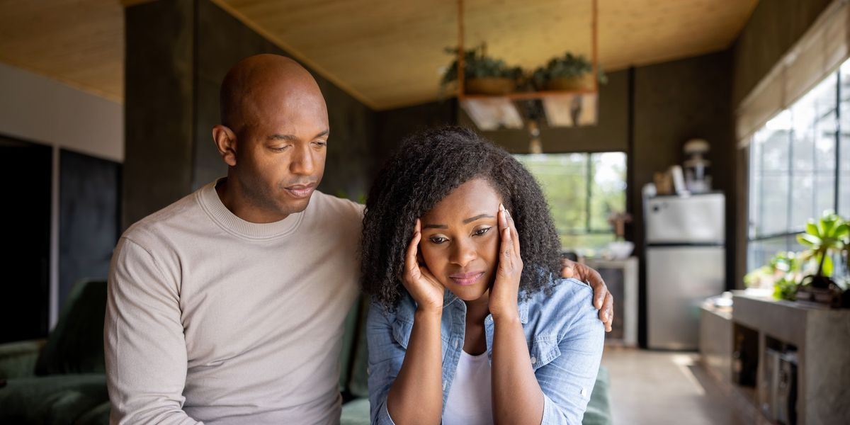 5 Signs A Man Is Emotionally Available. 3 Signs He's Not.