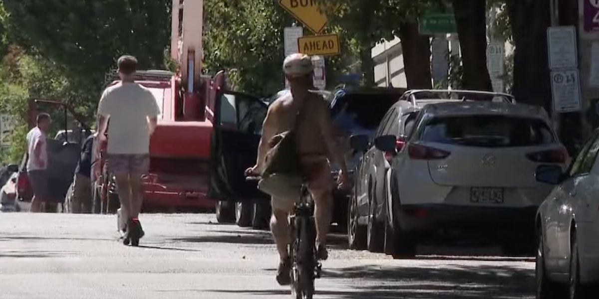 NextImg:Naked bike riders bashed with metal pipe in Portland; attacker reportedly used gay slur while yelling 'get out of here'