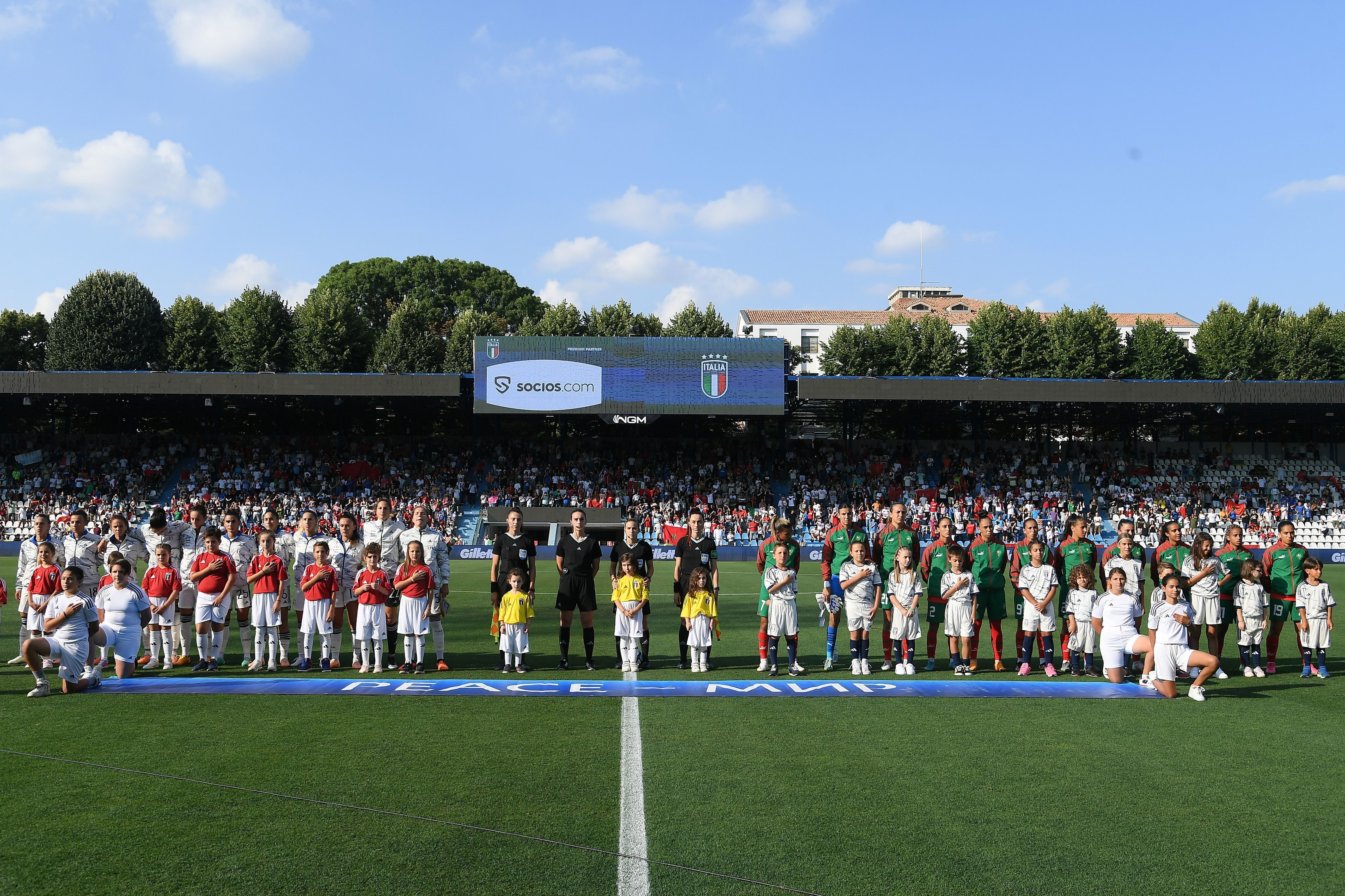 Il calcio italiano si aggrappa alle donne. Nazionale femminile pronta per i mondiali