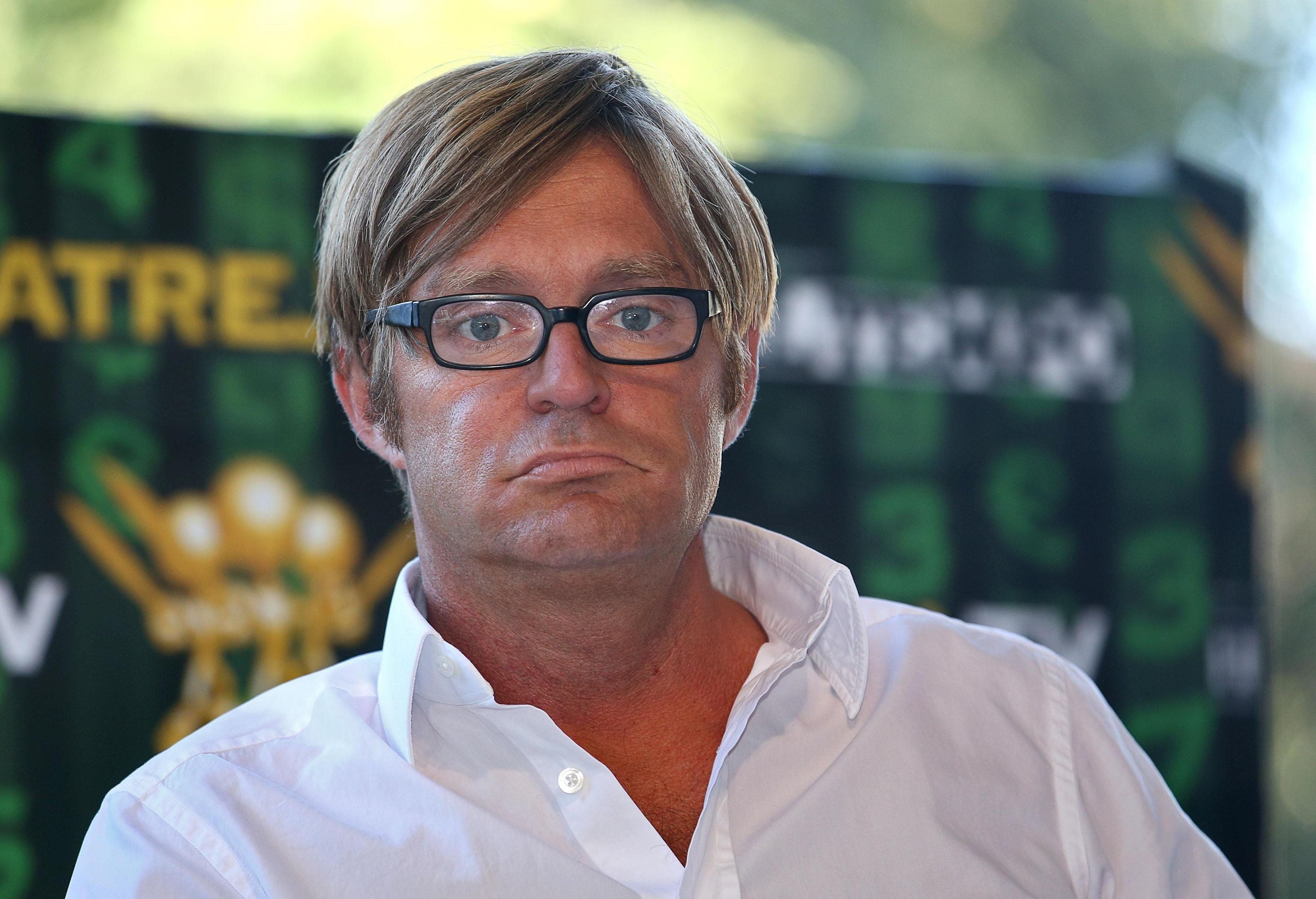 Sfottò e battutacce: telecronisti Rai a casa