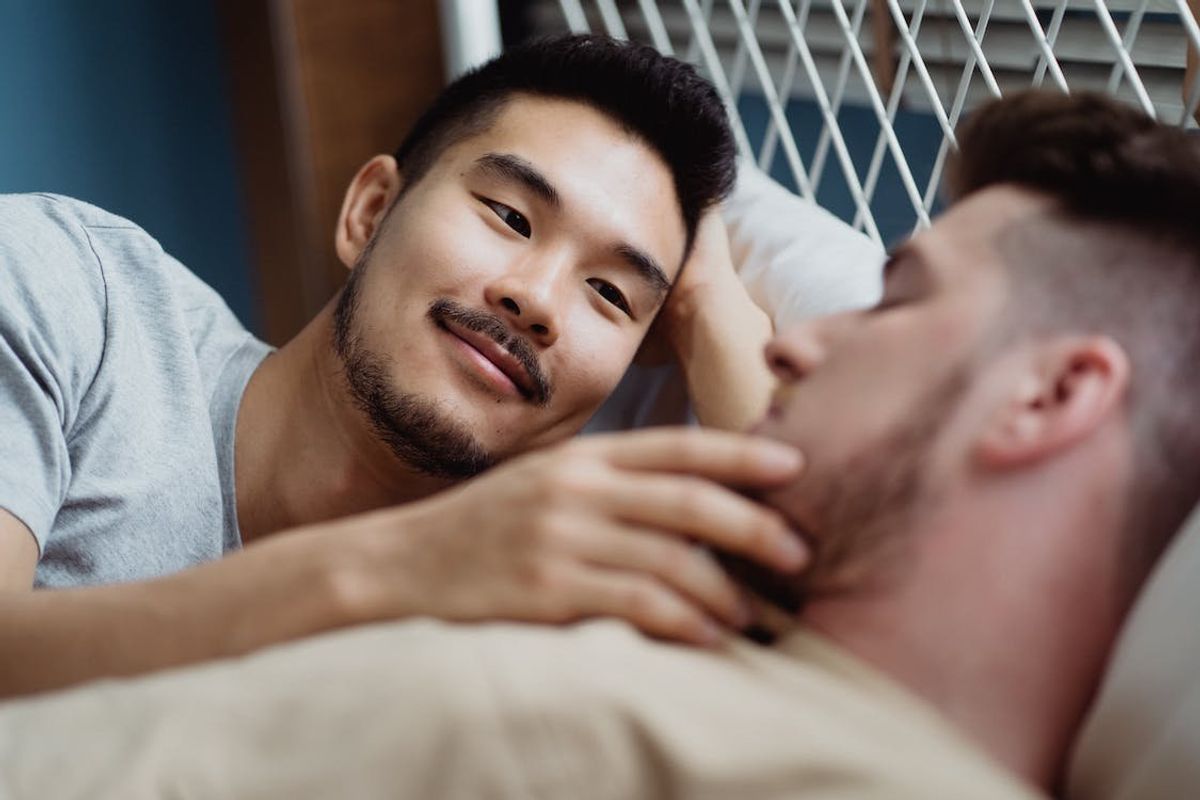 gay marriage, family vacations, reddit aita