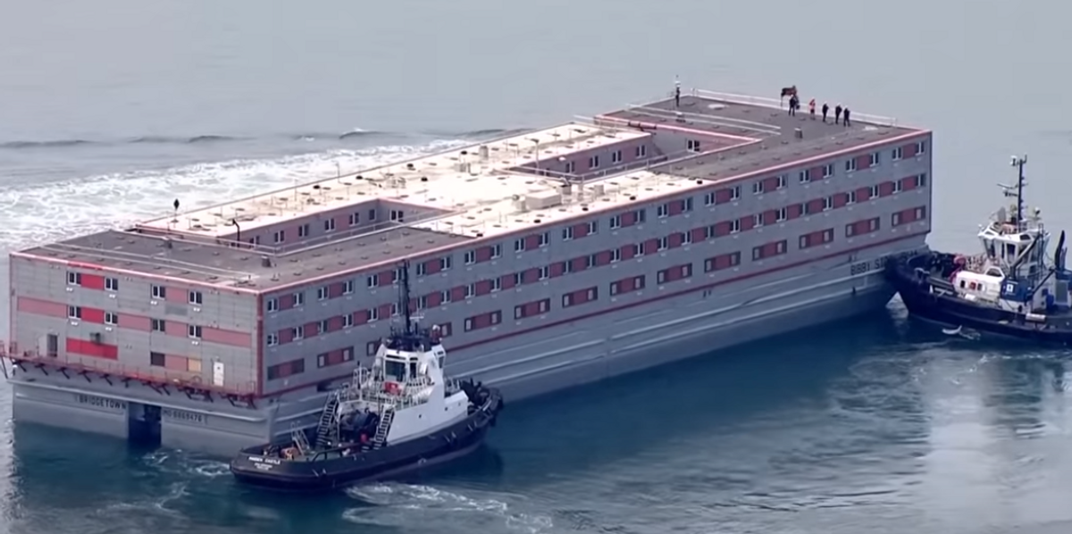 'Floating prison' arrives in UK to house 500 illegal migrants in barge on the English Channel